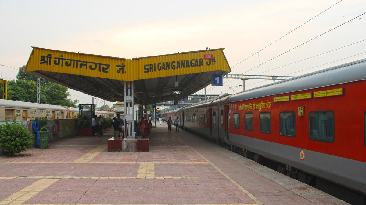 सूरतगढ-श्रीगंगानगर स्पेशल रेलगाड़ी रद्द