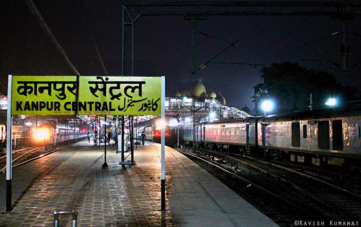 कानपुर से असारवा के बीच साप्ताहिक स्पेशल