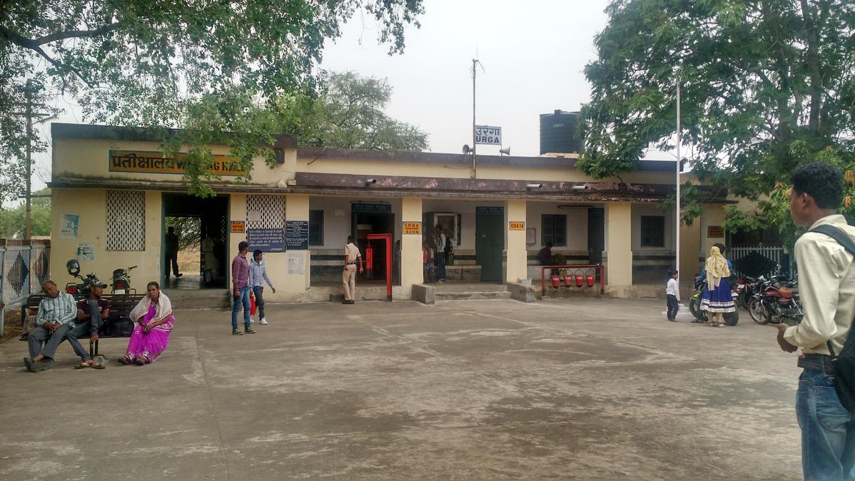उरगा स्टेशन में अत्याधुनिक इलेक्ट्रॉनिक इंटरलॉकिंग प्रणाली